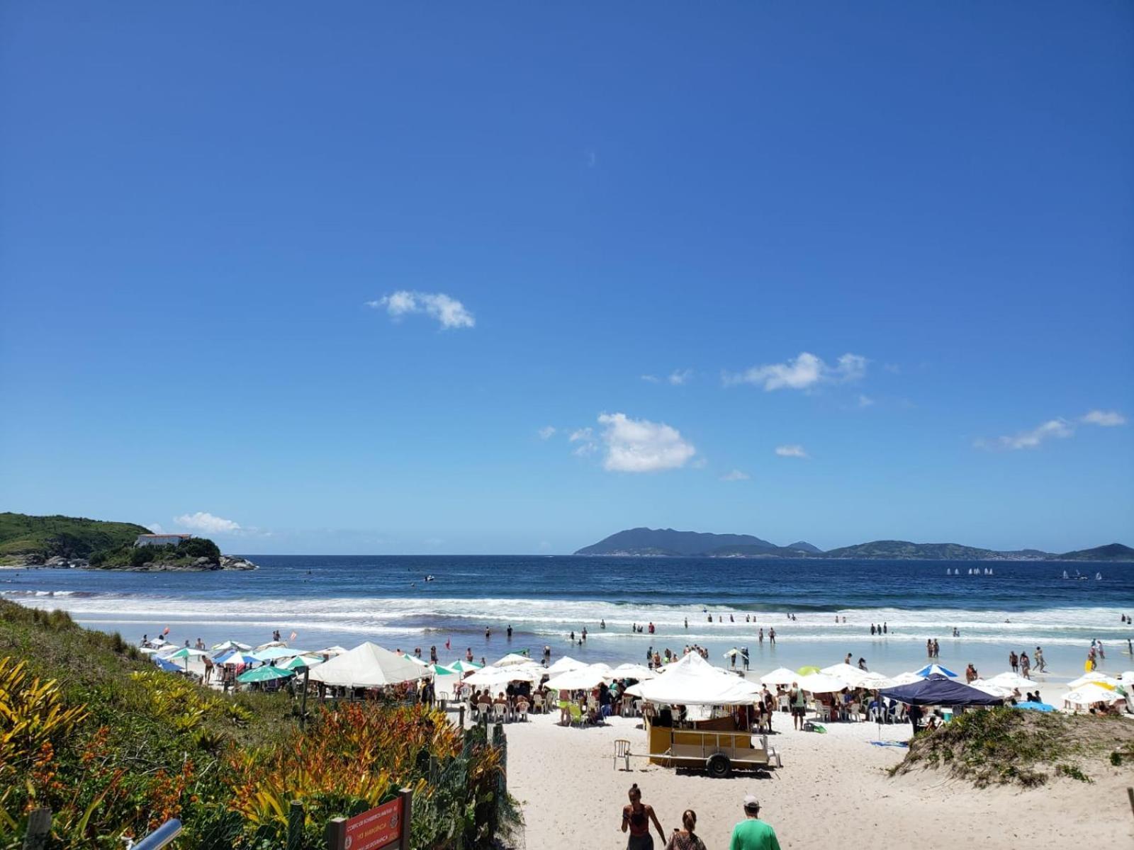 קאבו פריו Localizacao Imbativel! A 98M Da Praia Do Forte Com Conforto, Ar-Condicionado E Estacionamento! מראה חיצוני תמונה